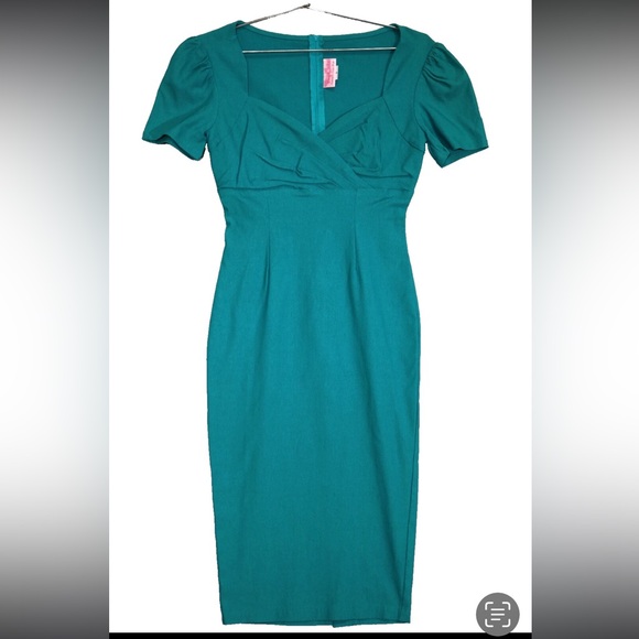 Pinup Couture 50s Erin Short Sleeve Wiggle
Dress in Jade, Small, EUC - Picture 7 of 11